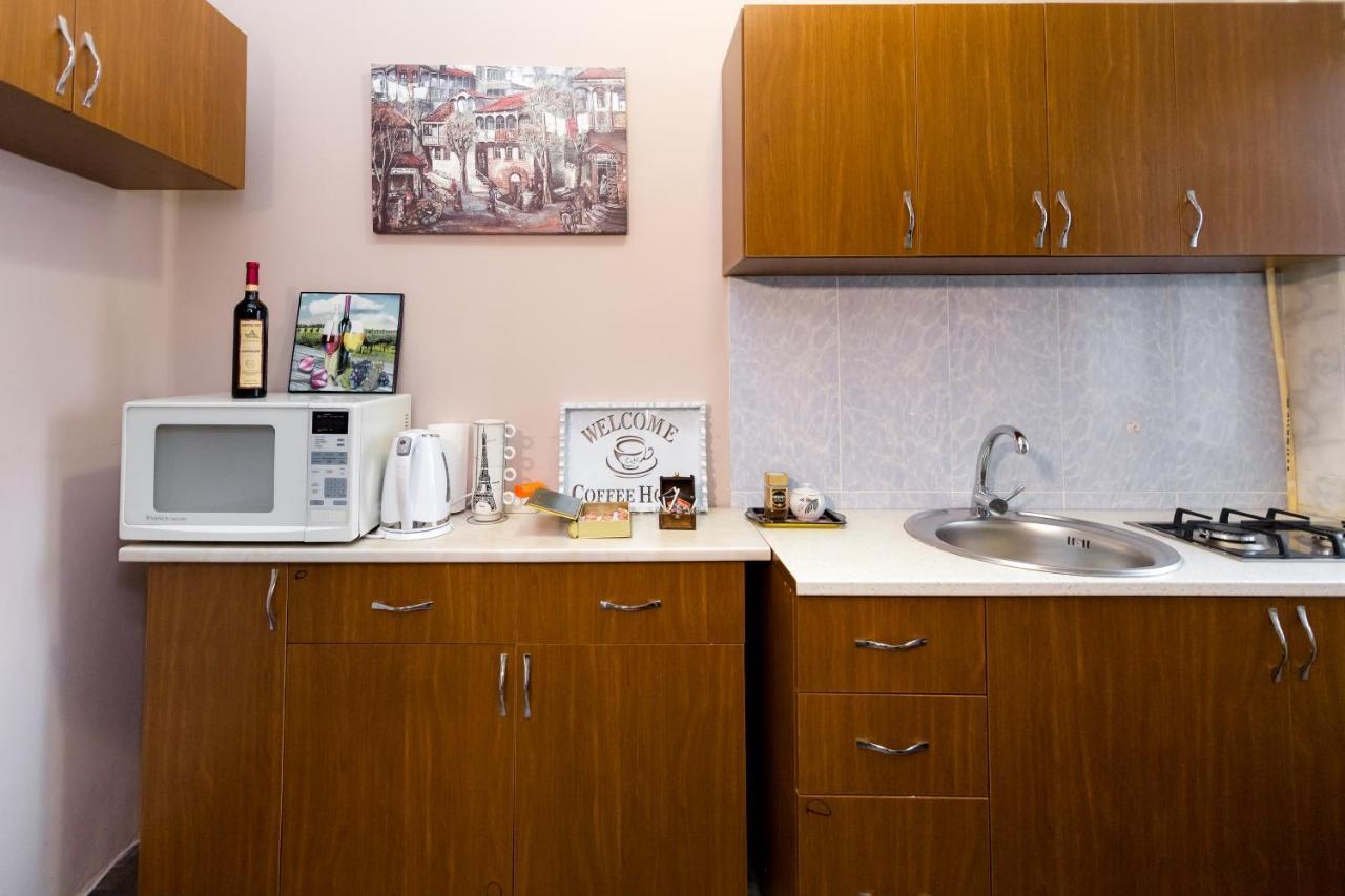 טביליסי Apartment Gallery Rustaveli 1 מראה חיצוני תמונה
