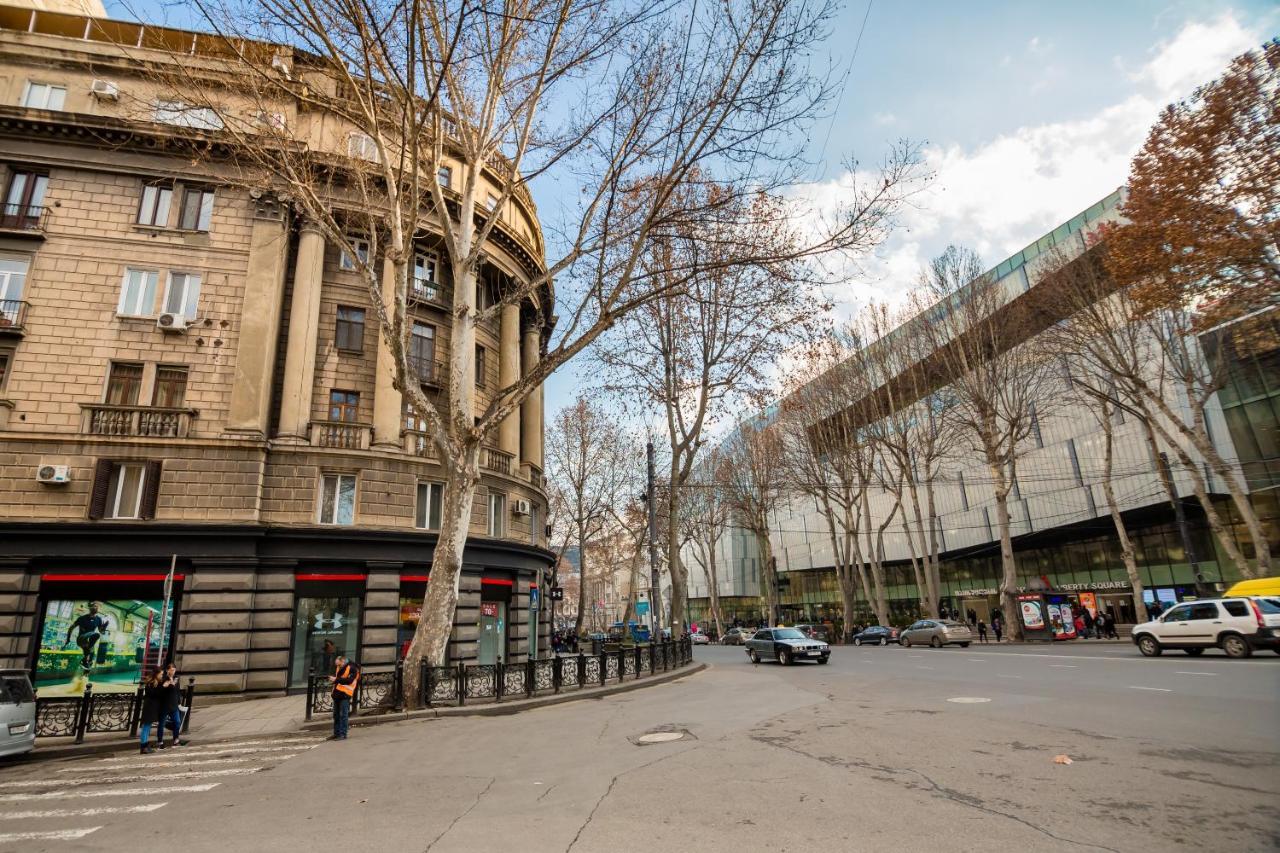 טביליסי Apartment Gallery Rustaveli 1 מראה חיצוני תמונה