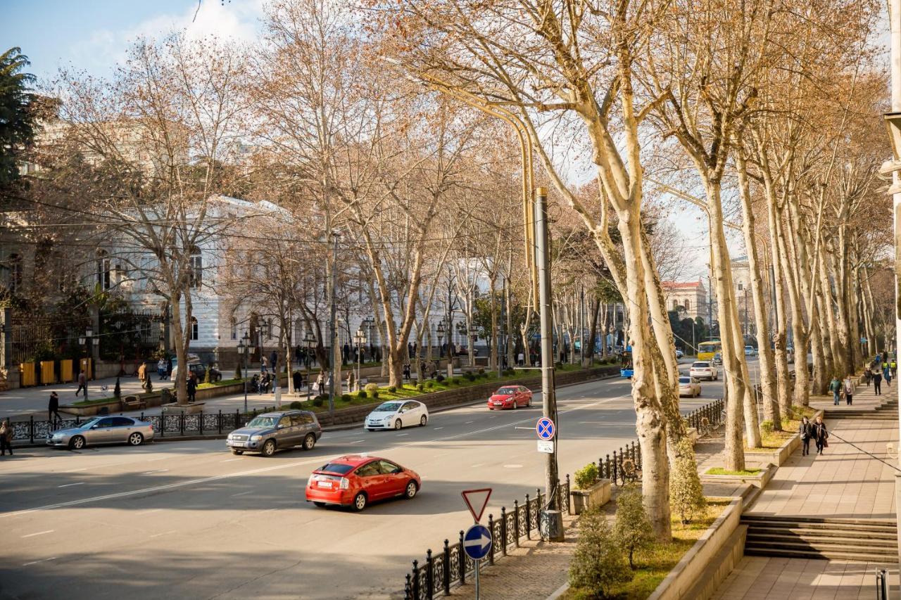 טביליסי Apartment Gallery Rustaveli 1 מראה חיצוני תמונה